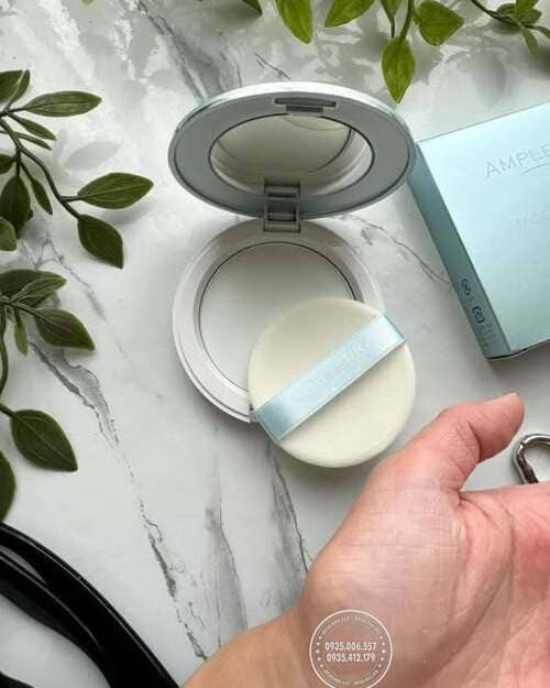 phan-phu-ampleur-face-powder-cool-review-chi-tiet-lot-xac-lan-da-mua-he